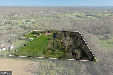 4560 E Campbell Rd, Pennsburg, PA 18073 - photo 3