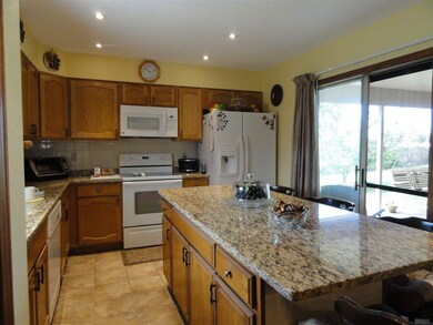 722 Candlewood Ct, Alamogordo, NM 88310 - photo 6