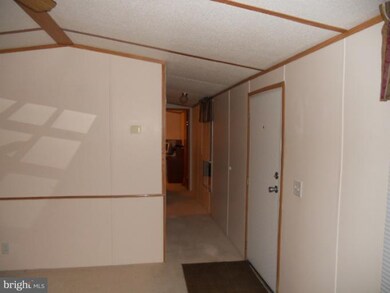 6 Clearlake Ln, Middle River, MD 21220 - photo 5