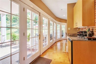 Lot's of natural light that leads to the beautiful