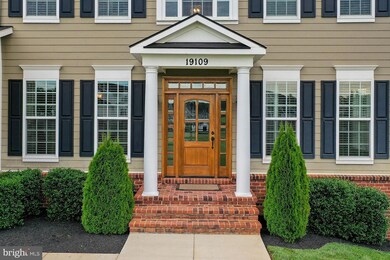 19109 Skyfield Ridge Place, Purcellville, VA 20132 - photo 3