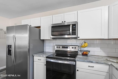 1535 Dalewood Dr, Jacksonville, FL 32211 - photo 7