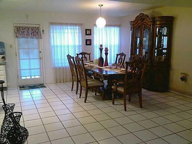 14024 Lago Grande Dr, Horizon City, TX 79928 - photo 3