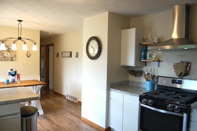 57361 Arabian Dr, Goshen, IN 46528 - photo 7