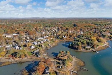 15 Foyes Neighboohood