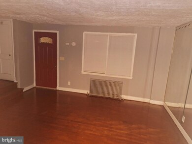 706 Kevin Rd, Baltimore, MD 21229 - photo 2