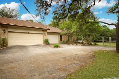 26009 Oak Nest Ln, San Antonio, TX 78255 - photo 5