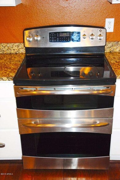 Kitchen Double Oven