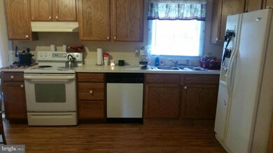 2518 Oak Cir, Ruther Glen, VA 22546 - photo 5