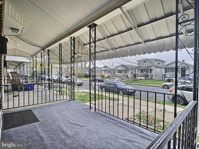 221 Upland Ave, Reading, PA 19611 - photo 4