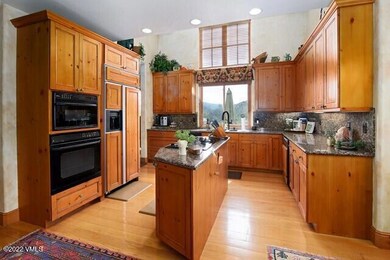 41_stag_gulch_kitchen_1