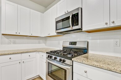 457 Spanish Wells Rd, Summerville, SC 29486 - photo 6