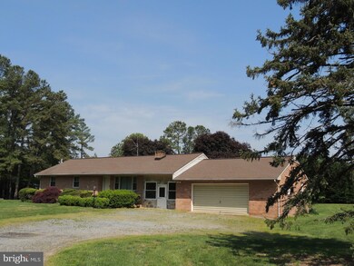 18923 Ridge Rd, Colonial Beach, VA 22443 - photo 2