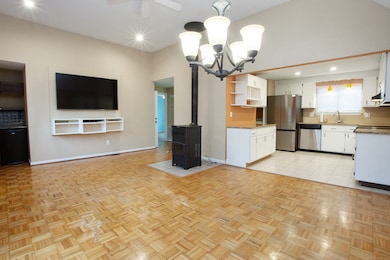 2 Quail Dr unit 2, Tariffville, CT 06081 - photo 4