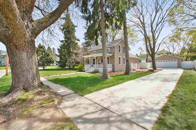 222 Washington St, Oregon, WI 53575 - photo 3