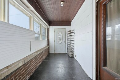 408 Shultz St, Logansport, IN 46947 - photo 5