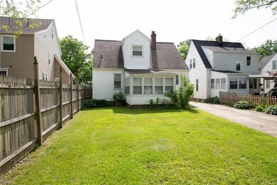 1216 Avondale Rd, Cleveland, OH 44121 - photo 4