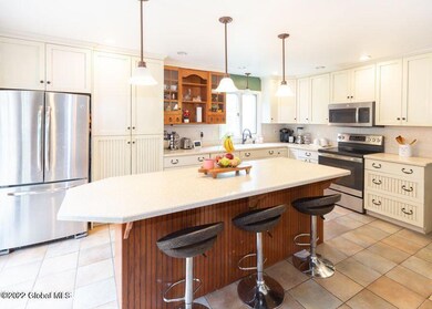 62 Celeste Dr, Rensselaer, NY 12144 - photo 5