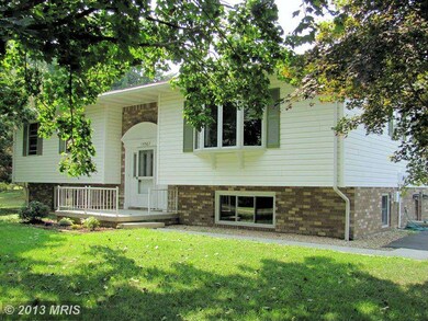 15367 Martinelli Dr, State Line, PA 17268 - photo 3