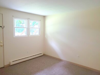 4 Pell St unit 5, Ludlow, MA 01056 - photo 3