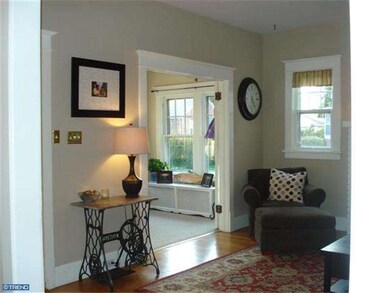 110 Columbus Ave, Havertown, PA 19083 - photo 5