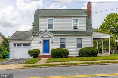 244 N Grant St, Waynesboro, PA 17268 - photo 2