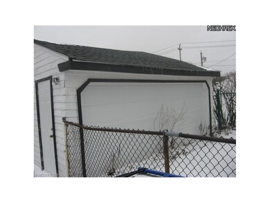 2 Car Detached Garage