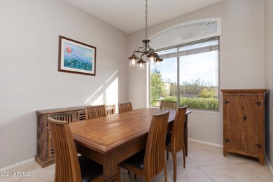 10271 E Rosemary Ln, Scottsdale, AZ 85255 - photo 4