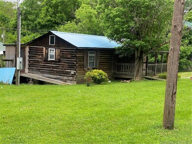 305 E Court St, Leavenworth, IN 47137 - photo 4