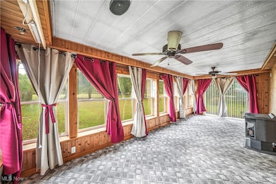 2822 Selkirk Bush Rd SW, Warren, OH 44481 - photo 7