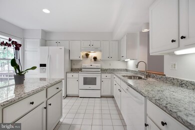 5204 Winding Star Cir, Columbia, MD 21044 - photo 6