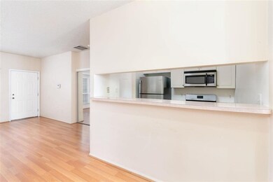 157 Cottonwood St unit 19F1, Jersey City, NJ 07305 - photo 5