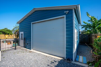 Garage-1