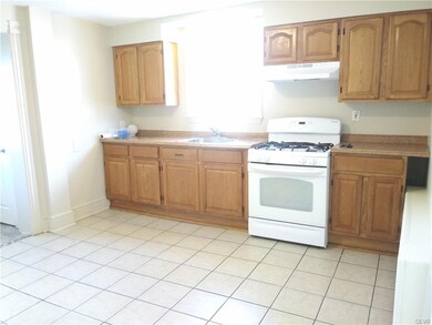 unlisted-address, Allentown, PA 18102 - photo 5