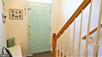 42838 Smallwood Terrace, Chantilly, VA 20152 - photo 4