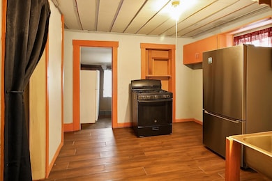 33 E Mitchell St, Jackson, OH 45640 - photo 4