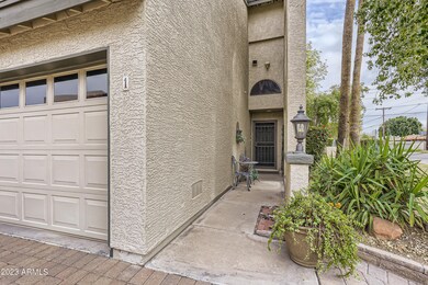 Exterior Front Entry