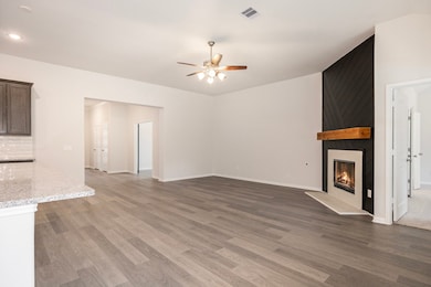 9586 Moss Rose Ln, Willis, TX 77378 - photo 3