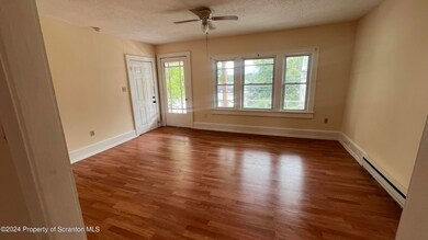 904 Ash St unit 2nd Floor, Scranton, PA 18510 - photo 3