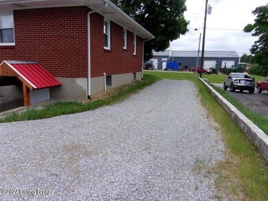 252 Chaplin Rd, Bloomfield, KY 40008 - photo 7