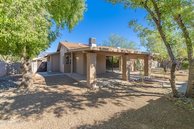 7492 E Rio Vista Cir, Tucson, AZ 85715 - photo 5