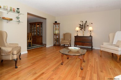 823 Ediface Way, Ballston Spa, NY 12020 - photo 5