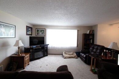Living room (3)