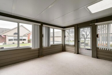 3 Season Room