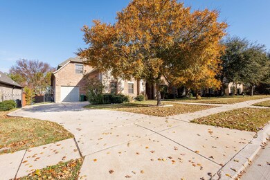 8653 Wishing Tree Ln, North Richland Hills, TX 76182 - photo 2