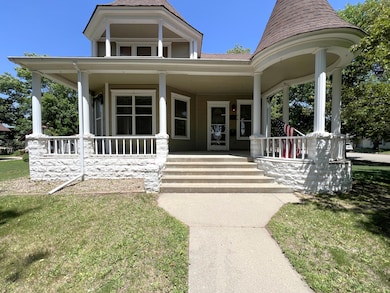 Covered Front Porch