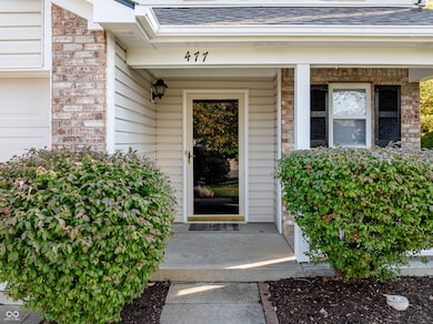 477 Woodstream Dr, Greenfield, IN 46140 - photo 3