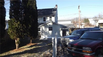 126 Washington St, Freemansburg, PA 18017 - photo 4