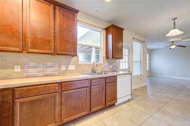 3007 Crescent Oaks Park Ln, Spring, TX 77386 - photo 5