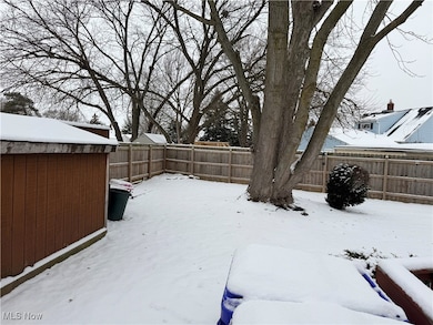 5952 Delores Blvd, Brook Park, OH 44142 - photo 5